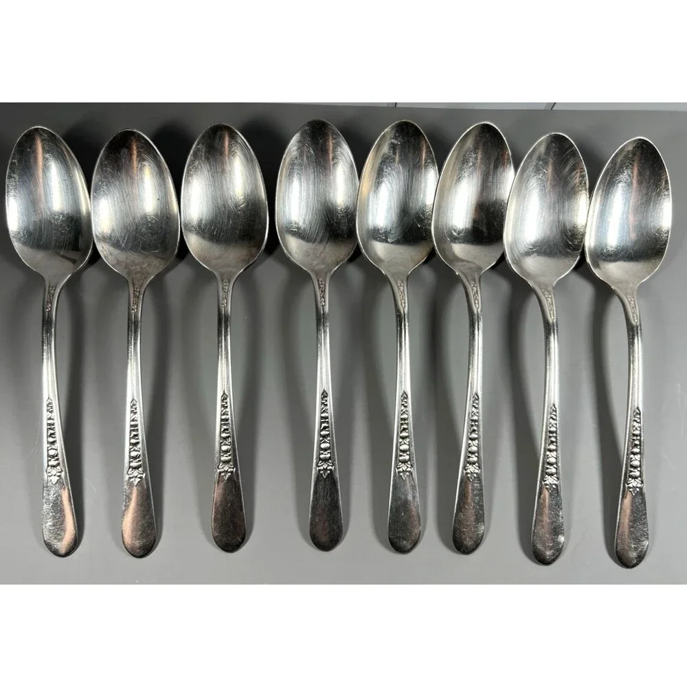SILVERWARE Wm ROGERS PRISCILLA ~ LADY ANN ~ Lot of (8) TEASPOONS 6 1/8